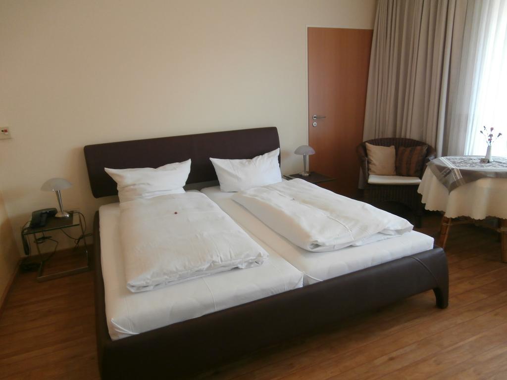 Hotel Hasselbarth Burg auf Fehmarn Luaran gambar