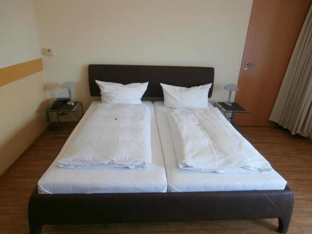 Hotel Hasselbarth Burg auf Fehmarn Luaran gambar